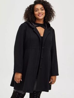 LUXURY OUTERWEAR! Torrid Black Woolen Hooded Fit & Flare Coat